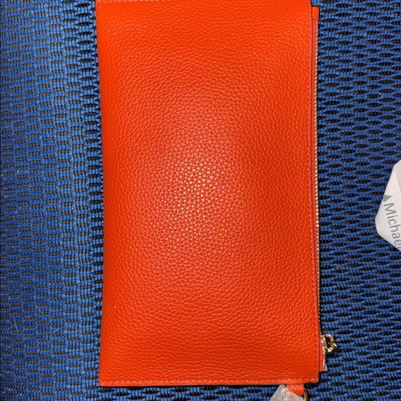 Michael Kors Orange Clutch with Gold Studs NWT - Picture 4 of 4